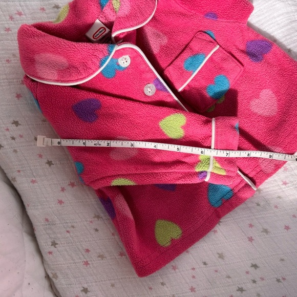 ⭒ 3-6M Little Tikes Hearts Pyjama Set Button up Long Sleeve Collar Colorful ⭒ - Picture 9 of 16